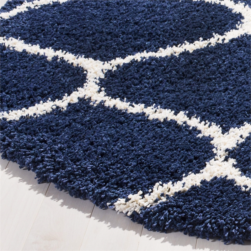 Safavieh Hudson Shag 7' Round Power Loomed Rug in Navy and Ivory