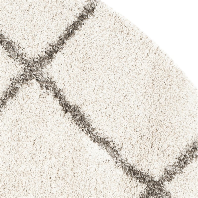 Safavieh Hudson Shag 7' Round Power Loomed Rug in Ivory and Gray