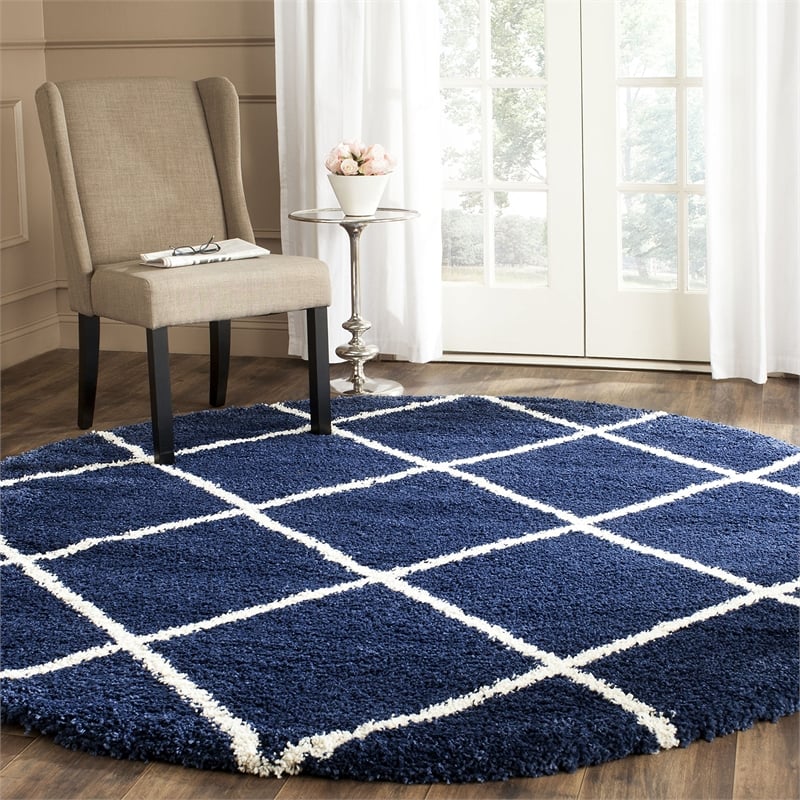 Safavieh Hudson Shag 7' Round Power Loomed Rug in Navy and Ivory