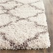 Safavieh Hudson Shag 7' Round Power Loomed Rug in Ivory and Gray