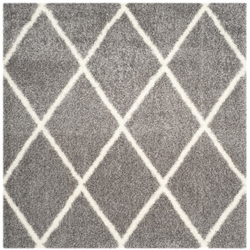 Safavieh Montreal Shag 4' X 6' Power Loomed Rug in Gray and Ivory