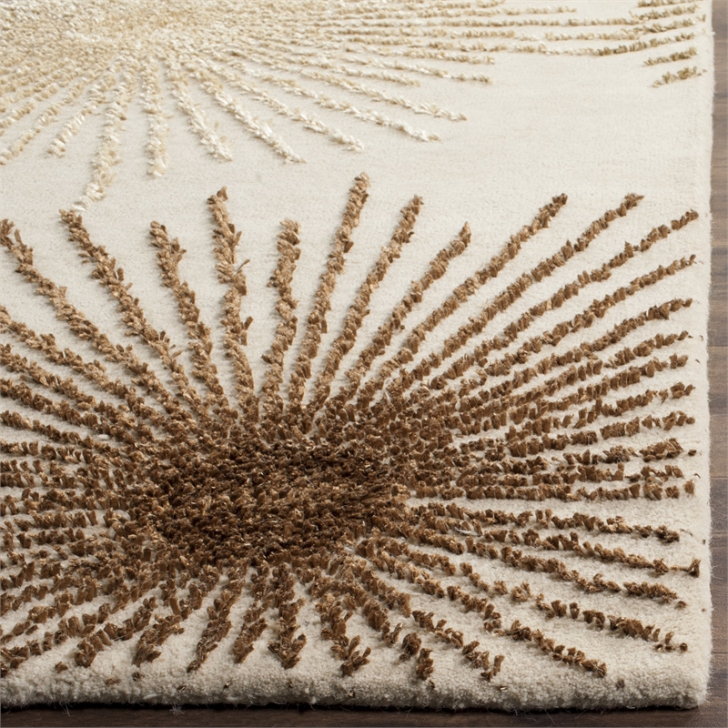 Safavieh Soho 8' X 10' Hand Tufted Wool Rug in Beige