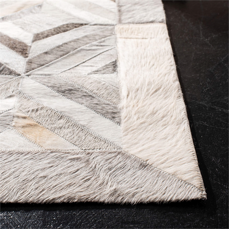 Safavieh Studio Leather 3' X 5' Hand Woven Leather Rug in Gray