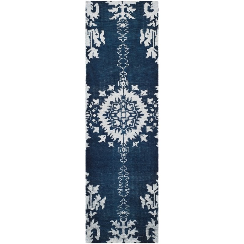 Safavieh Stone Wash 2'6