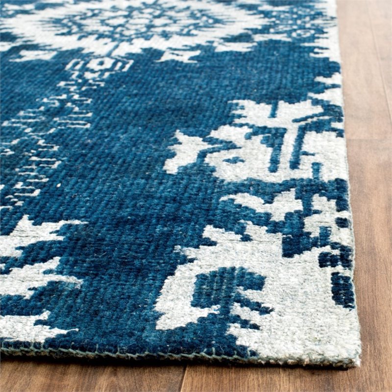 Safavieh Stone Wash 9' X 12' Hand Knotted Rug in Indigo