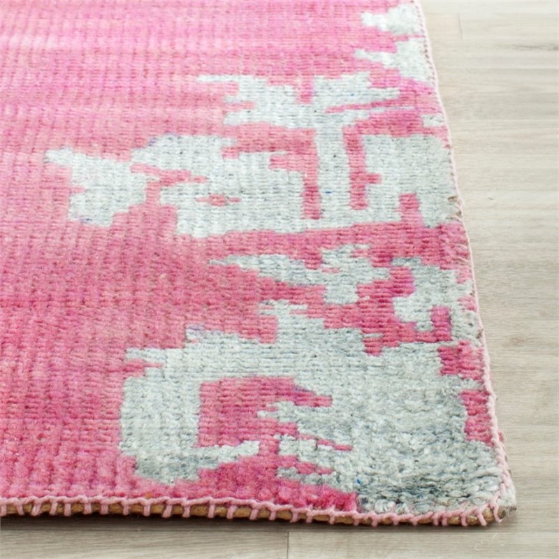 Safavieh Stone Wash 9' X 12' Hand Knotted Rug in Fuchsia