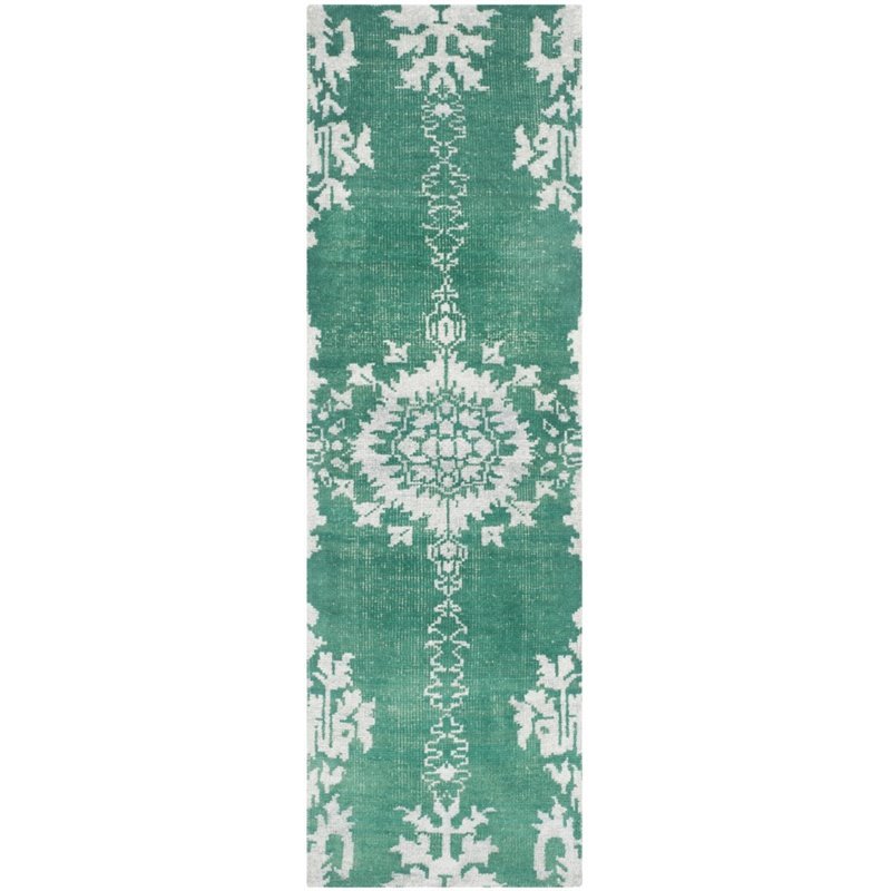Safavieh Stone Wash 2'6