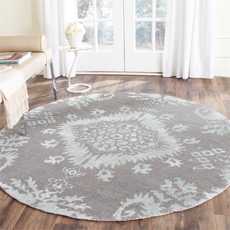 Safavieh Stone Wash 6' Square Hand Knotted Rug in Gray
