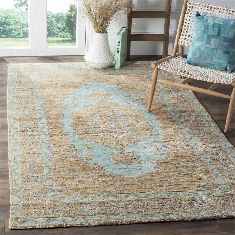 Safavieh Tangier 8' X 10' Hand Knotted Rug in Seafoam and Beige