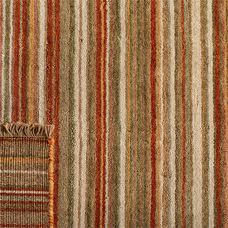 Safavieh Tibetan 8' X 10' Hand Knotted Wool Rug in Rust
