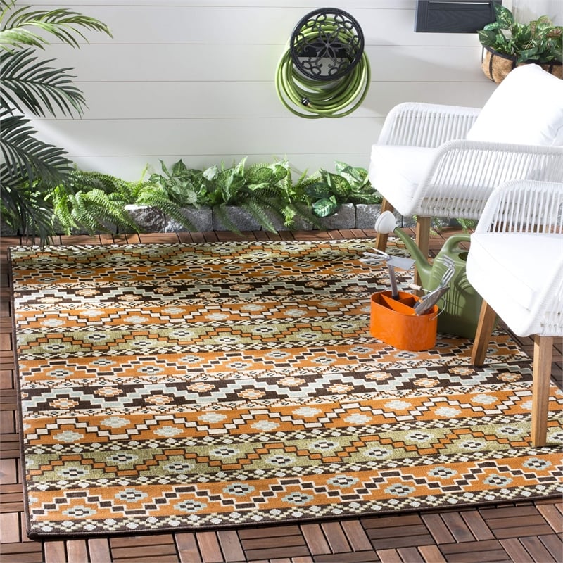 Safavieh Veranda 8' X 11'2