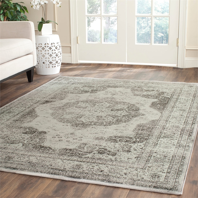 Safavieh Vintage 8'10