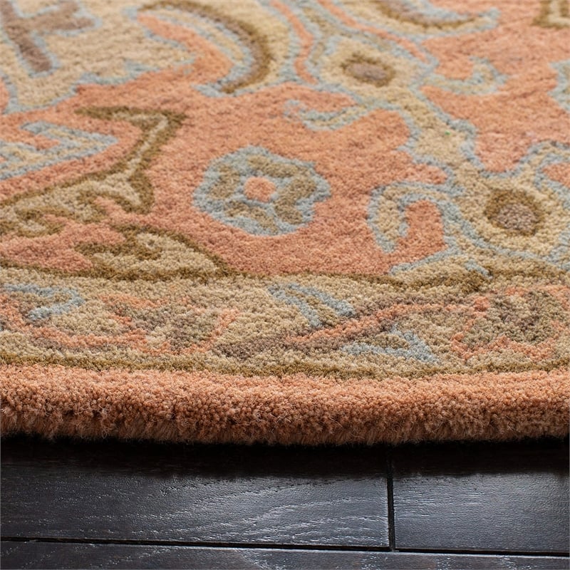 Safavieh Wyndham 5' Round Power Loomed Acrylic Rug in Terracotta