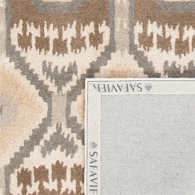Safavieh Wyndham 2'3