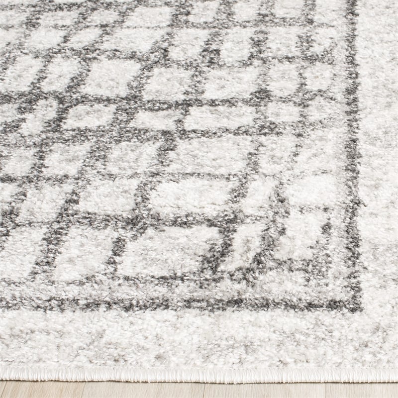 Safavieh Adirondack 8' X 8' Square Rug in Silver and Ivory