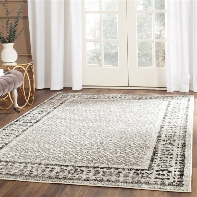 Safavieh Adirondack 8' X 8' Round Rug in Ivory and Silver