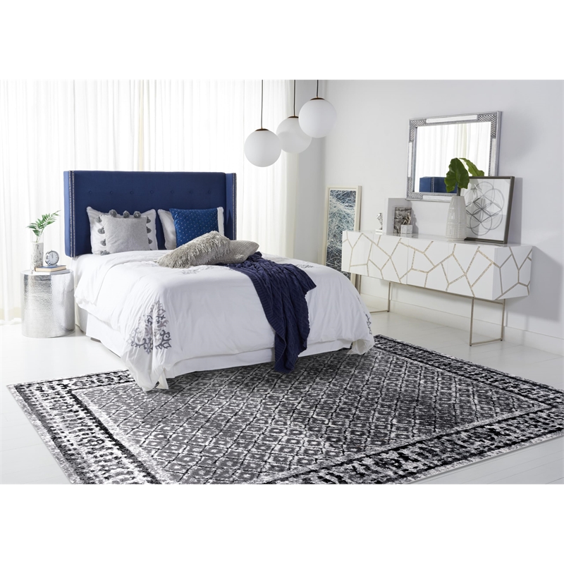 Safavieh Adirondack 8' X 8' Square Rug in Ivory and Silver