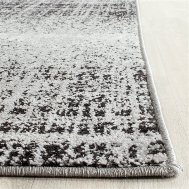 Safavieh Adirondack 4' X 4' Round Rug in Silver and Black