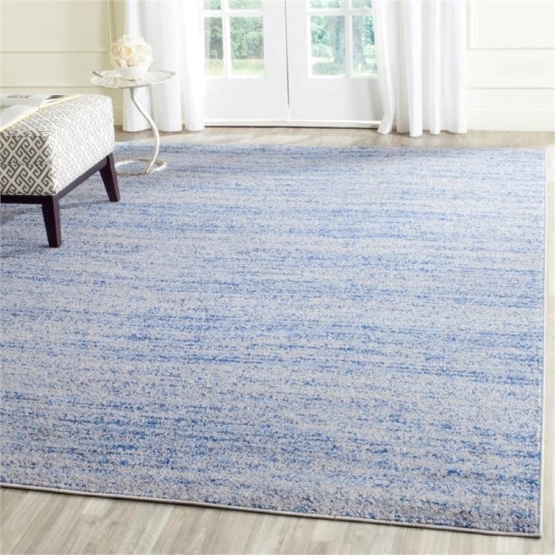 Safavieh Adirondack 4' X 4' Round Rug in Blue and Silver