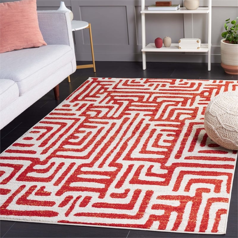 Safavieh Amsterdam 4' X 6' Rug in Ivory and Terracotta
