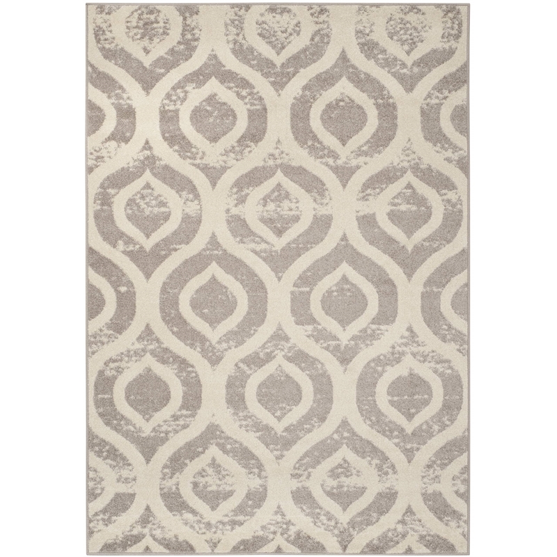 Safavieh Amsterdam 4' X 6' Rug in Ivory and Mauve