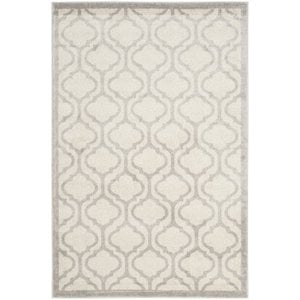 Safavieh Amherst 4' X 6' Rug in Ivory and Light Gray
