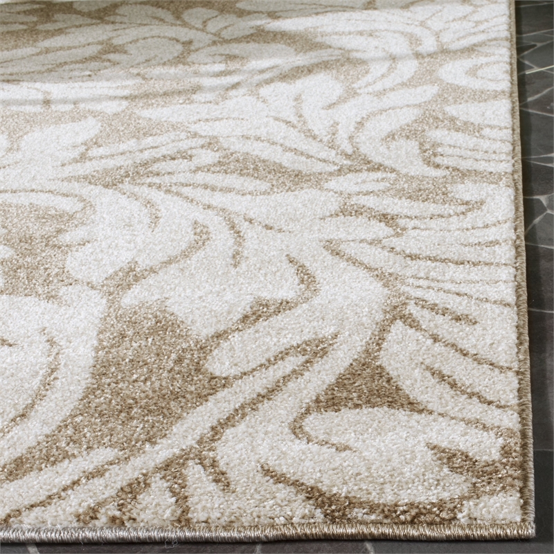 Safavieh Amherst 5' X 5' Square Rug in Wheat and Beige