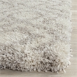 Safavieh Arizona Shag 4' X 6' Rug in Ivory and Beige