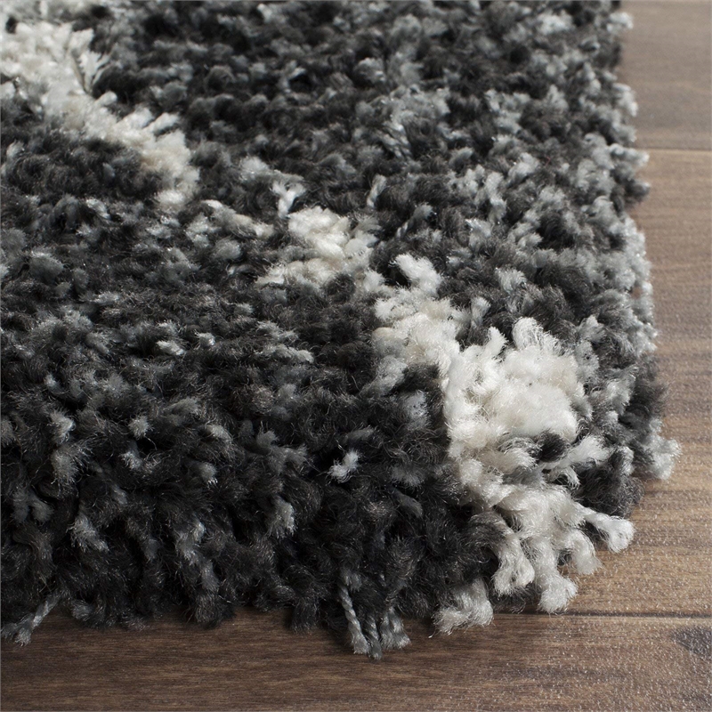 Safavieh Arizona Shag 4' X 6' Rug in Ivory and Beige