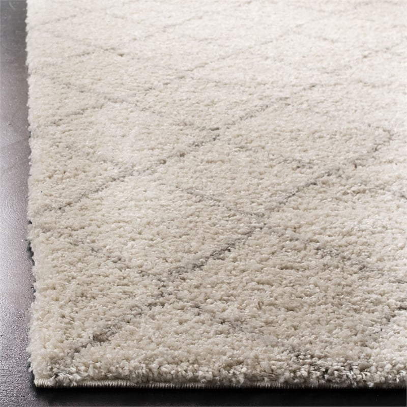Safavieh Arizona Shag 9' X 12' Rug in Ivory and Beige