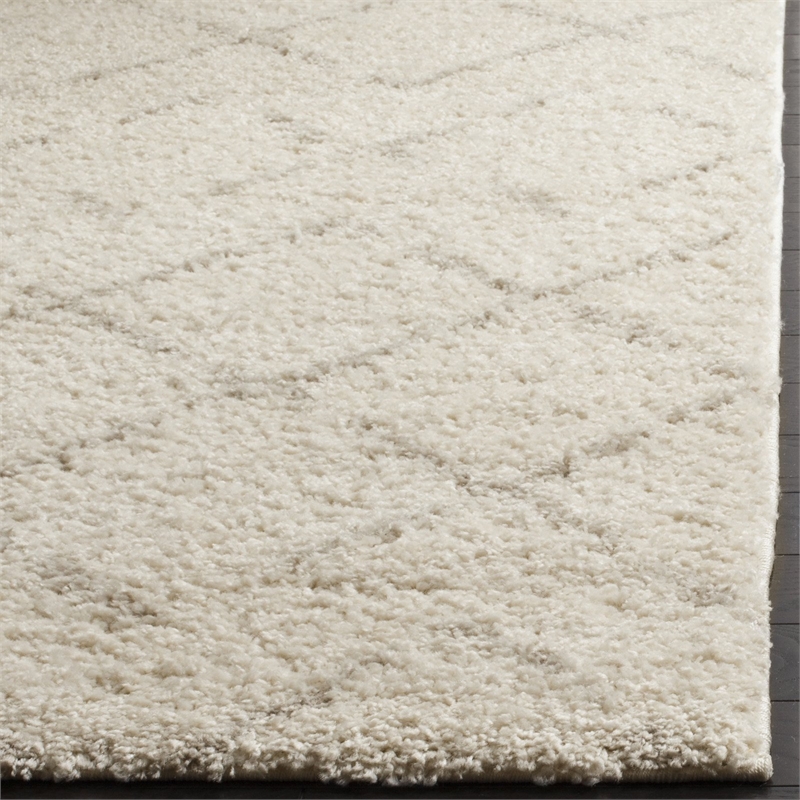 Safavieh Arizona Shag 3' X 5' Rug in Brown and Ivory
