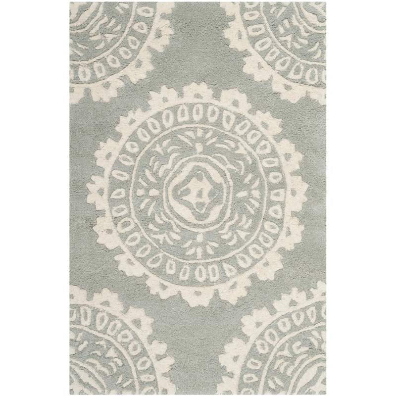 Safavieh Bella 2' X 3' Hand Tufted Wool Pile Rug in Gray and Ivory