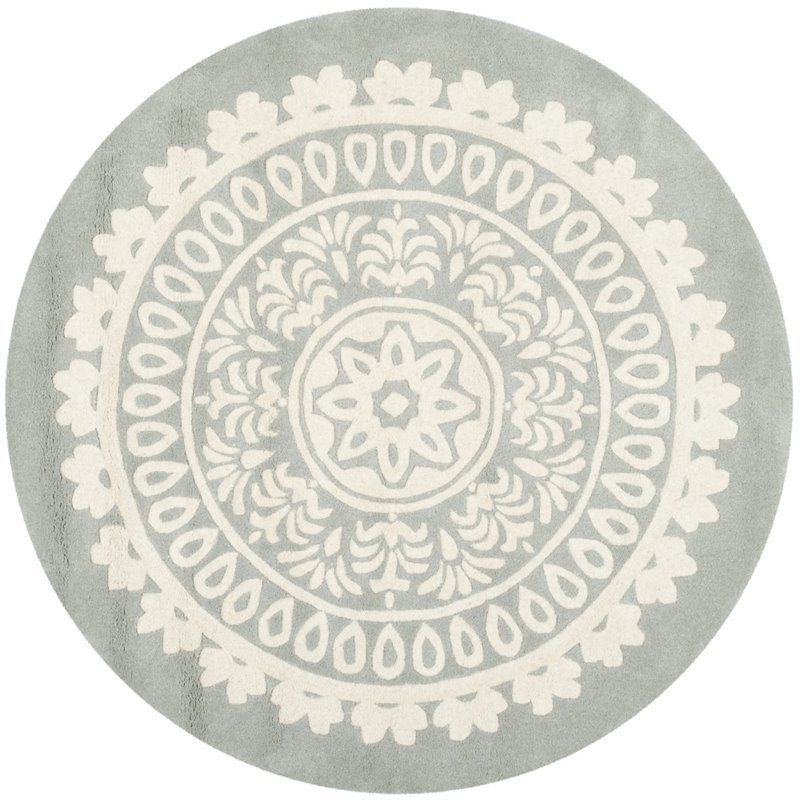 Safavieh Bella 5' X 5' Round Hand Tufted Wool Rug in Gray and Ivory