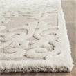 Safavieh Bella 5' X 8' Hand Tufted Wool Pile Rug in Sand and Ivory
