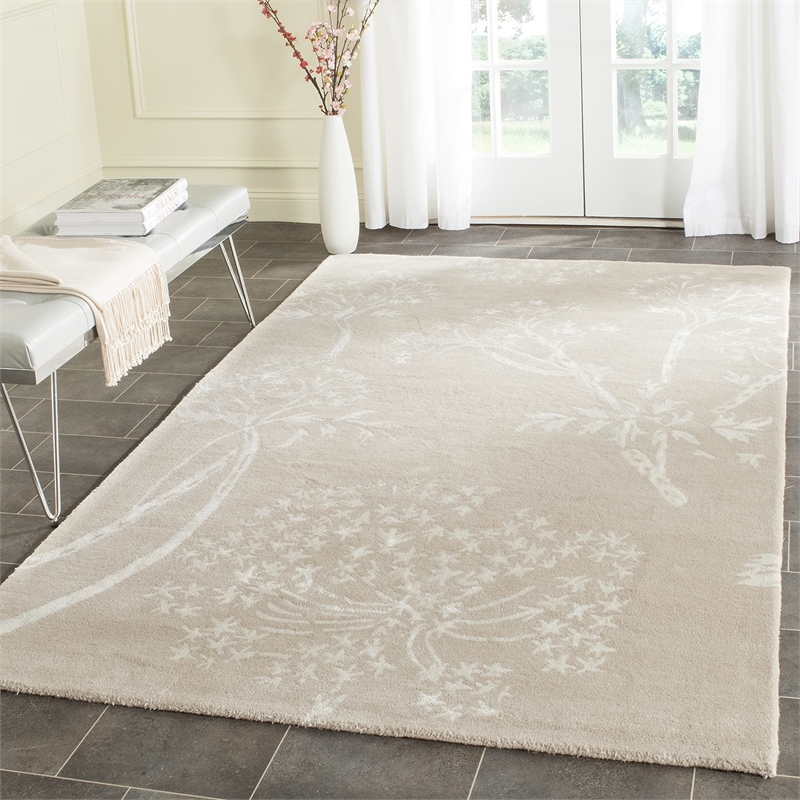 Safavieh Bella 5' X 8' Hand Tufted Wool Rug in Light Blue and Ivory