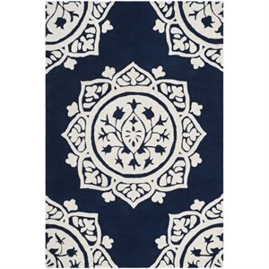 Safavieh Bella 6' X 9' Hand Tufted Wool Pile Rug in Navy and Ivory
