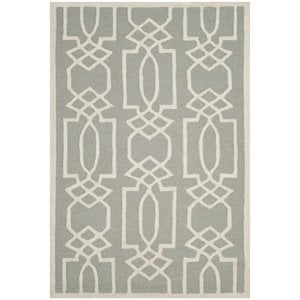 Safavieh Bella 6' X 9' Hand Tufted Wool Pile Rug in Gray and Ivory