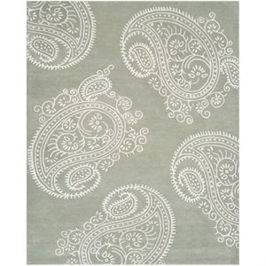 Safavieh Bella 8' X 10' Hand Tufted Rug in Gray and Ivory