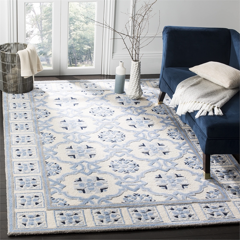 Safavieh Bella 8' X 10' Hand Tufted Rug in Ivory and Blue