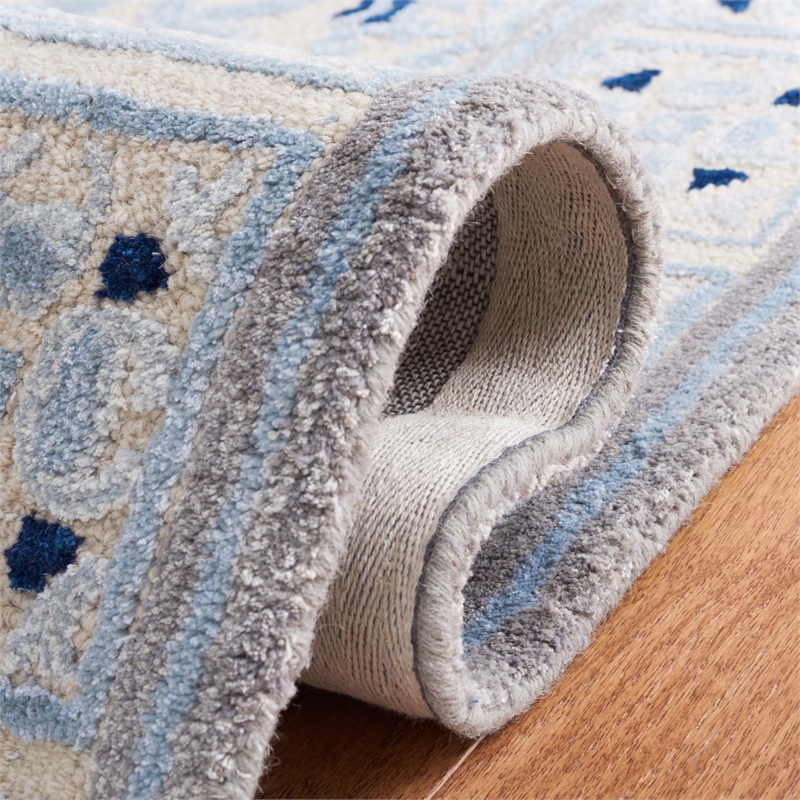 Safavieh Bella 8' X 10' Hand Tufted Rug in Ivory and Blue