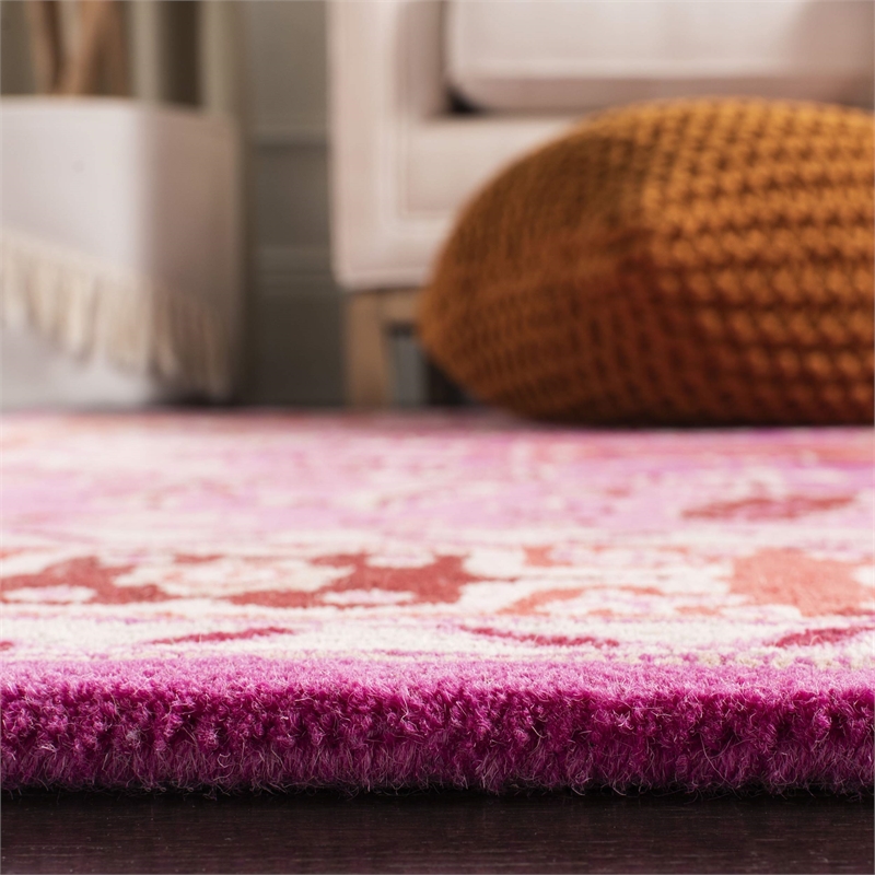 Safavieh Bellagio 5' X 8' Hand Tufted Rug in Red and Pink