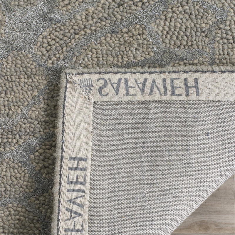 Safavieh Blossom 5' X 8' Hand Hooked Rug in Gray and Gray