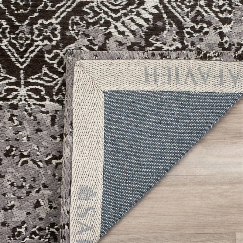 Safavieh Classic Vintage 8' X 10' Rug in Silver and Brown