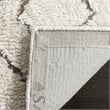 Safavieh Casablanca Shag 6' X 6' Square Hand Woven Rug in Ivory