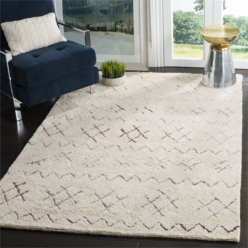 Safavieh Casablanca Shag 6' X 6' Square Hand Woven Rug in Ivory