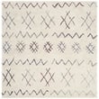 Safavieh Casablanca Shag 6' X 6' Square Hand Woven Rug in Ivory