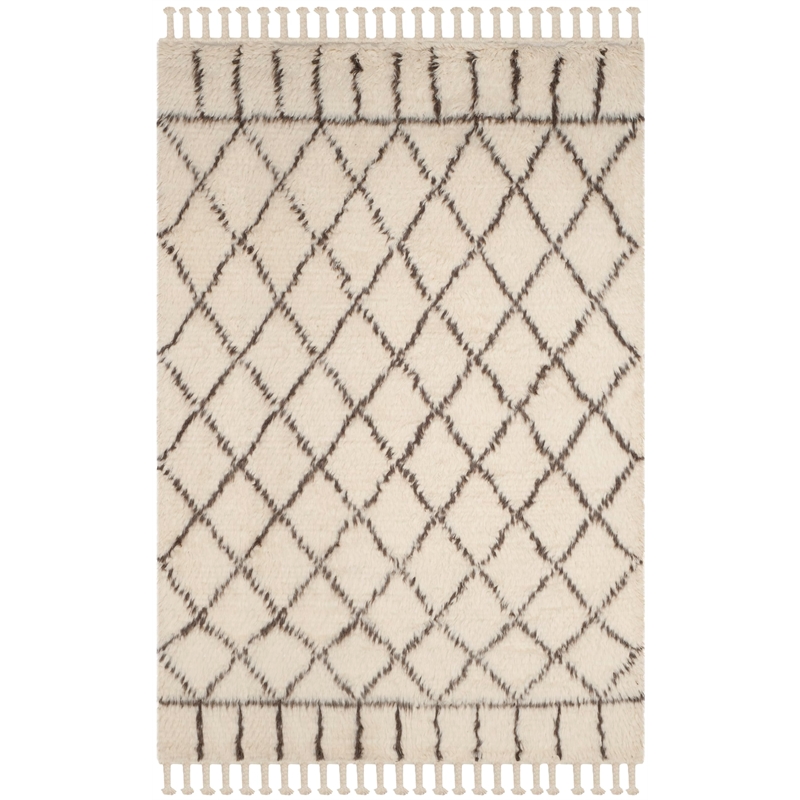 Safavieh Casablanca Shag 6' X 9' Hand Tufted Rug in Ivory and Brown