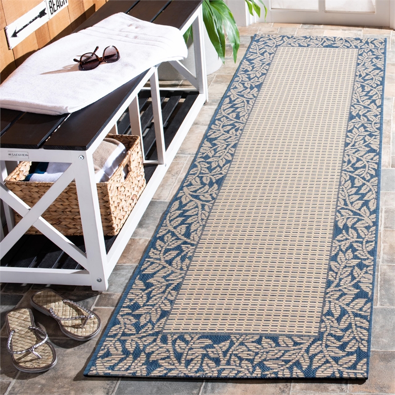Safavieh Courtyard 2' 3