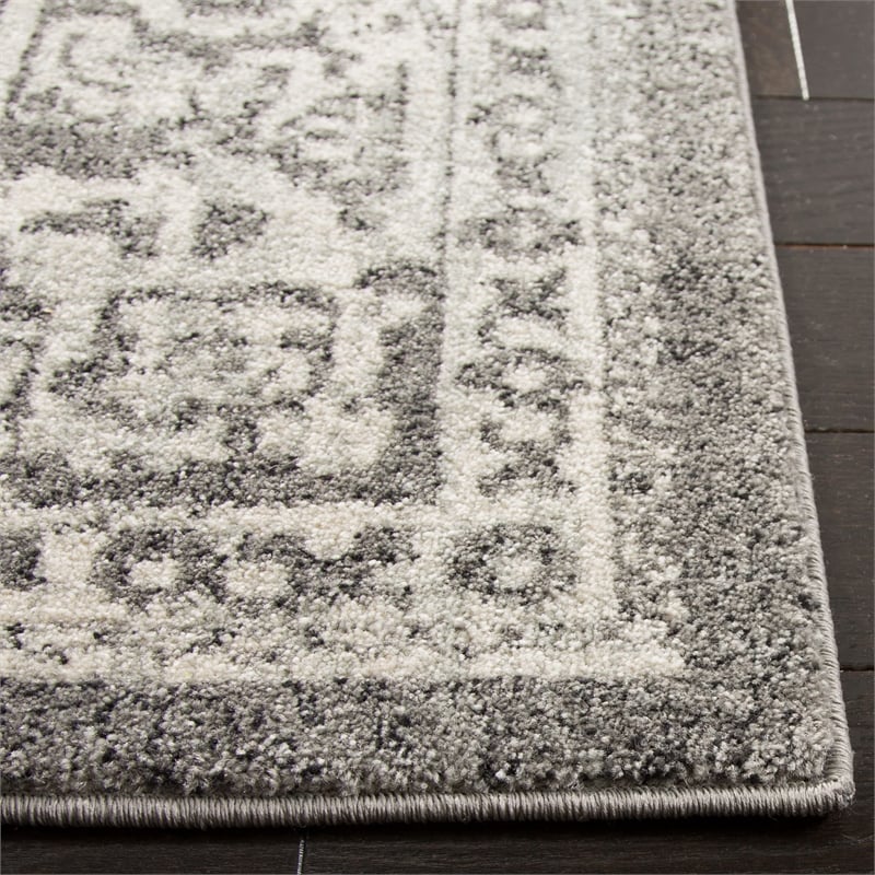 Safavieh Evoke 11' X 15' Rug in Gray and Ivory