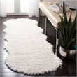 Safavieh Faux Sheep Skin 2' 6